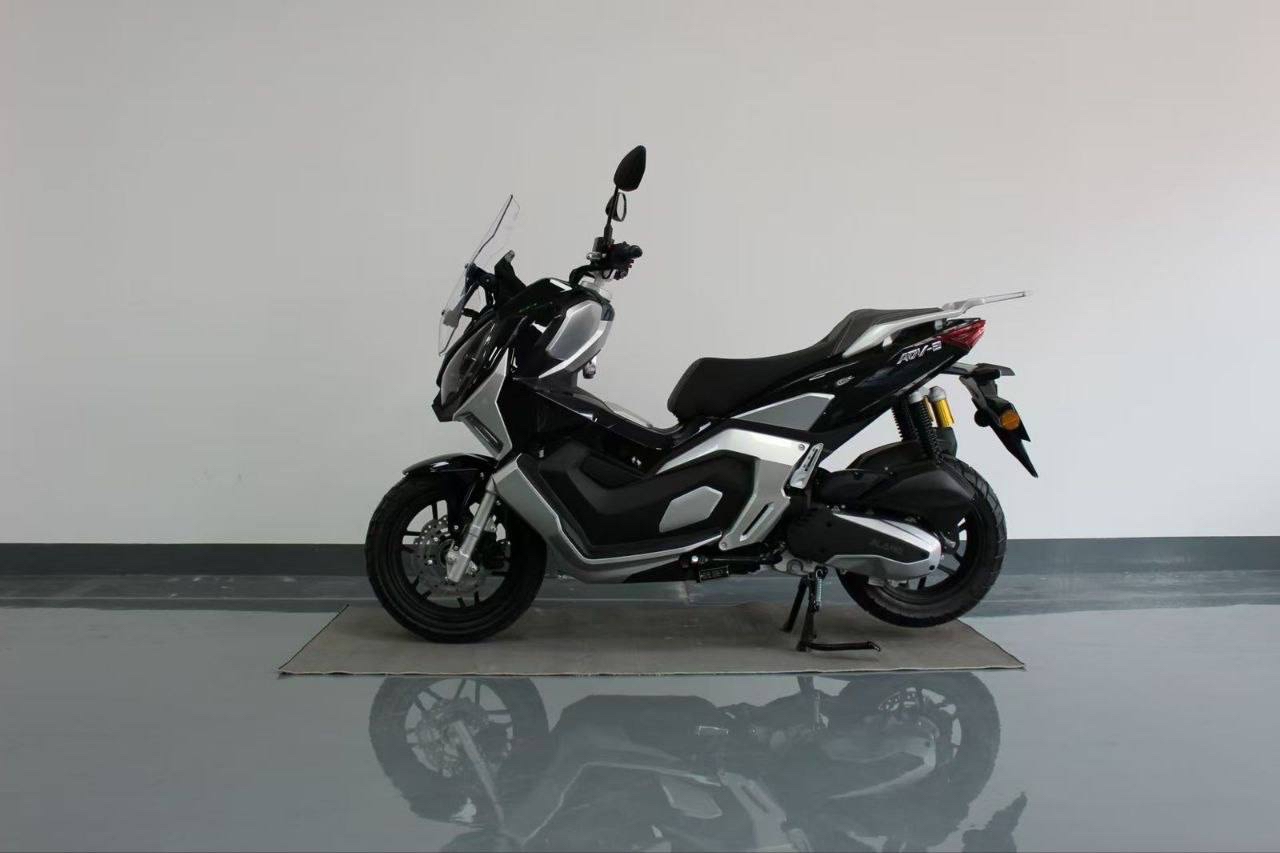 Скутер Jilang ADV-2 200 EFI