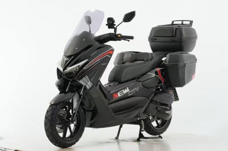 Фото Скутер Gusite New City (Nmax) 200 EFI