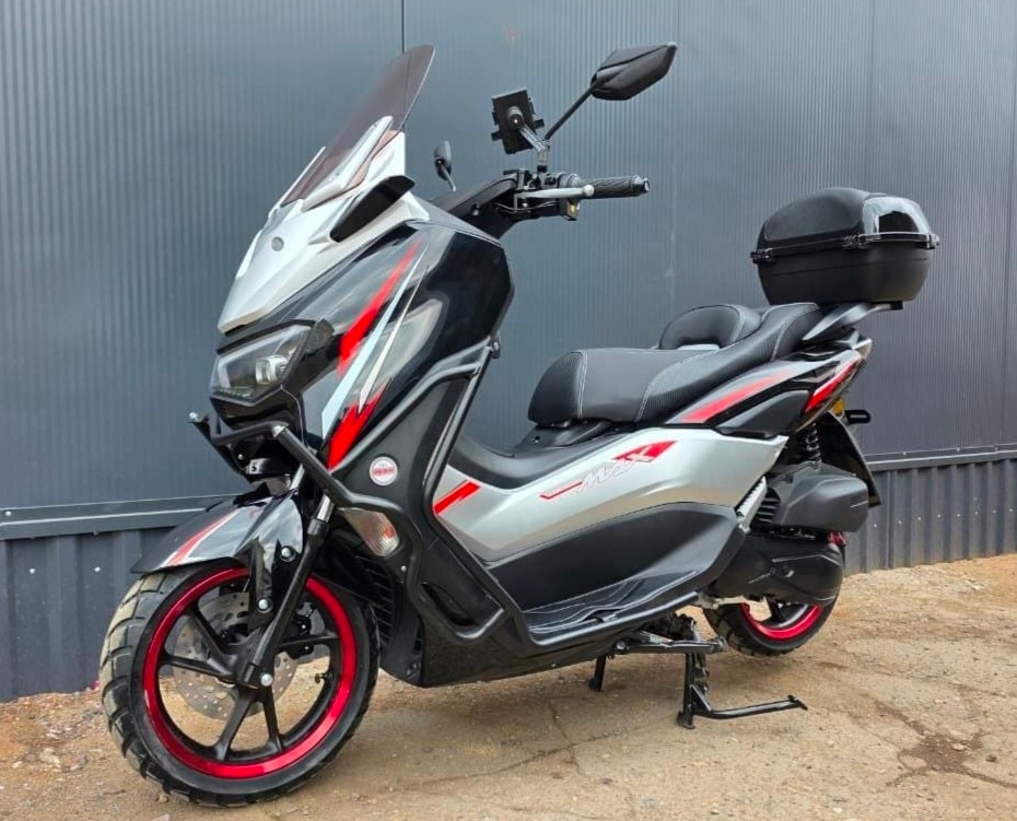 Фото Скутер Smart T20 Nmax 200 EFI