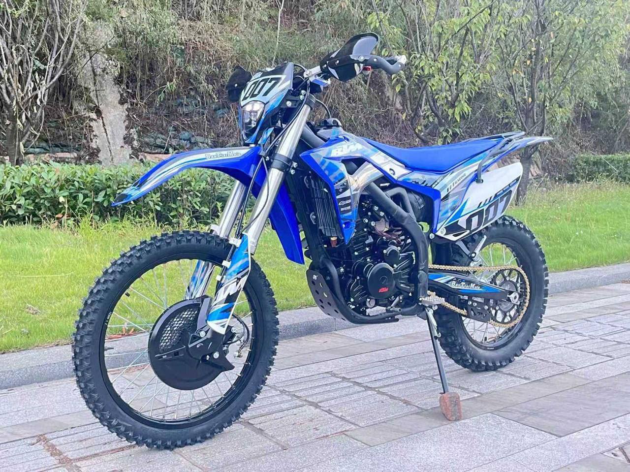 Фото Эндуро BTM 007 CBS300