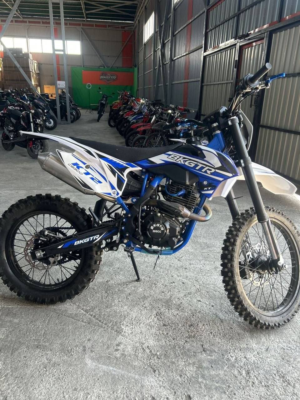 Фото Эндуро BKGTR KT2 CB300