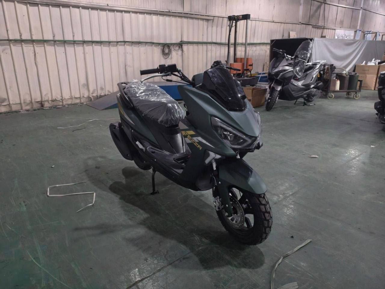 Фото Скутер Tezza Maxi