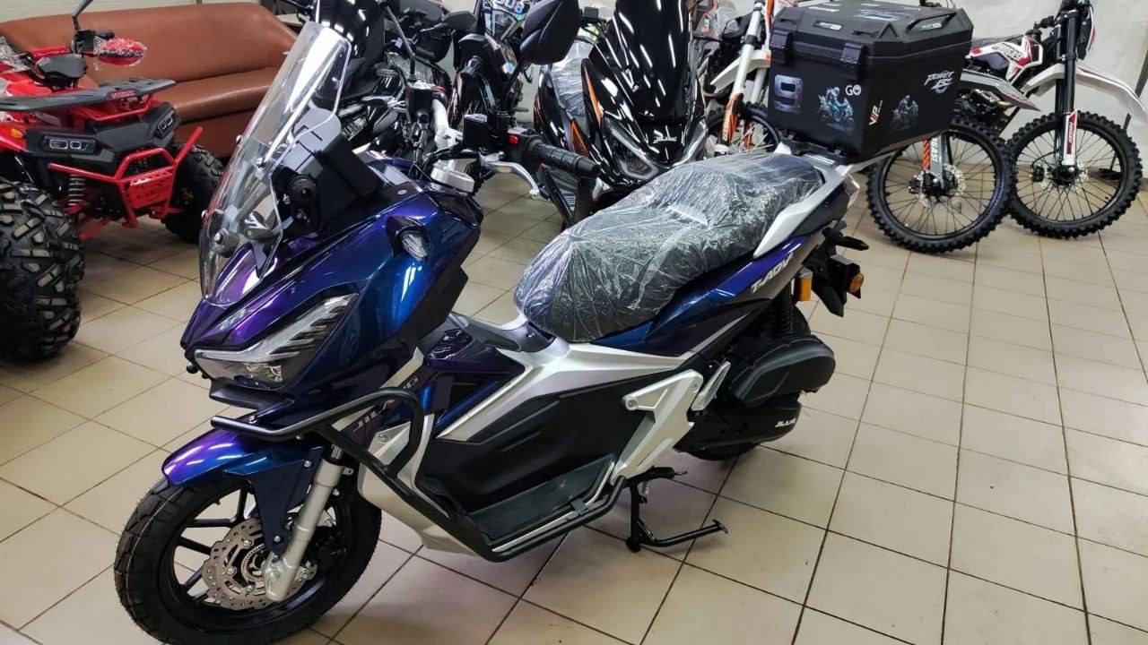 Фото Скутер Jilang ADV 200