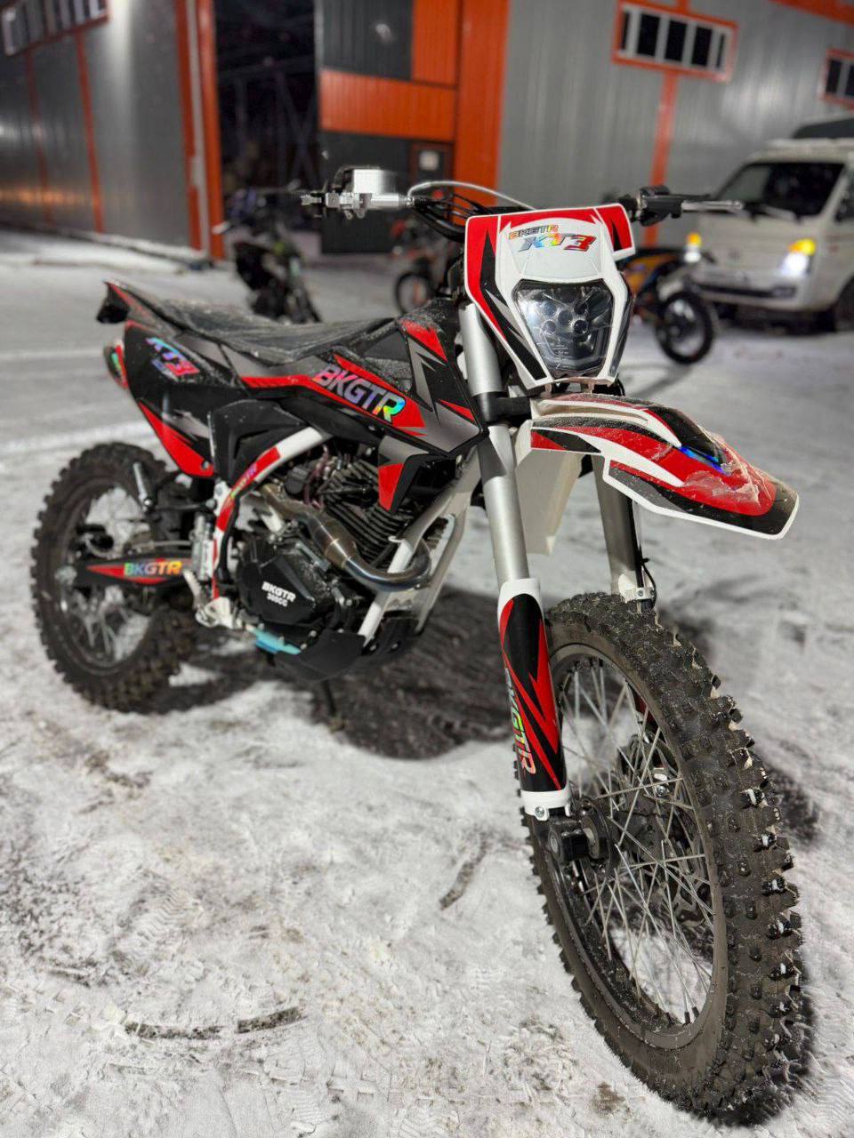 Фото Эндуро BKGTR KT3 PR300/Progasi ibiza PR300