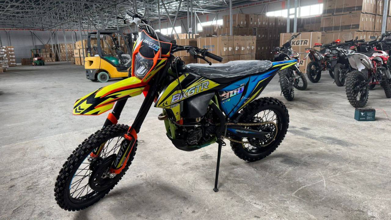 Фото Эндуро BKGTR KT8 NC300/Progasi Race NC300