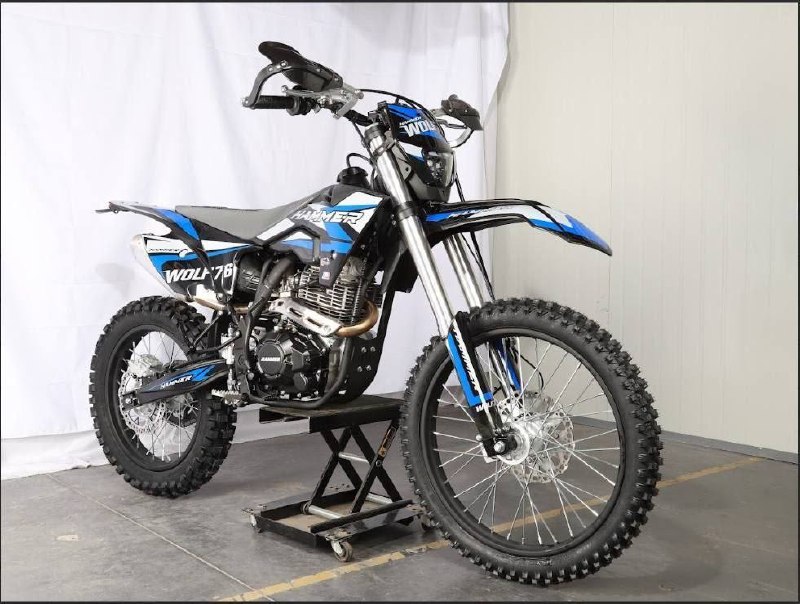 Фото Эндуро Hammer Wolf 76 CB300